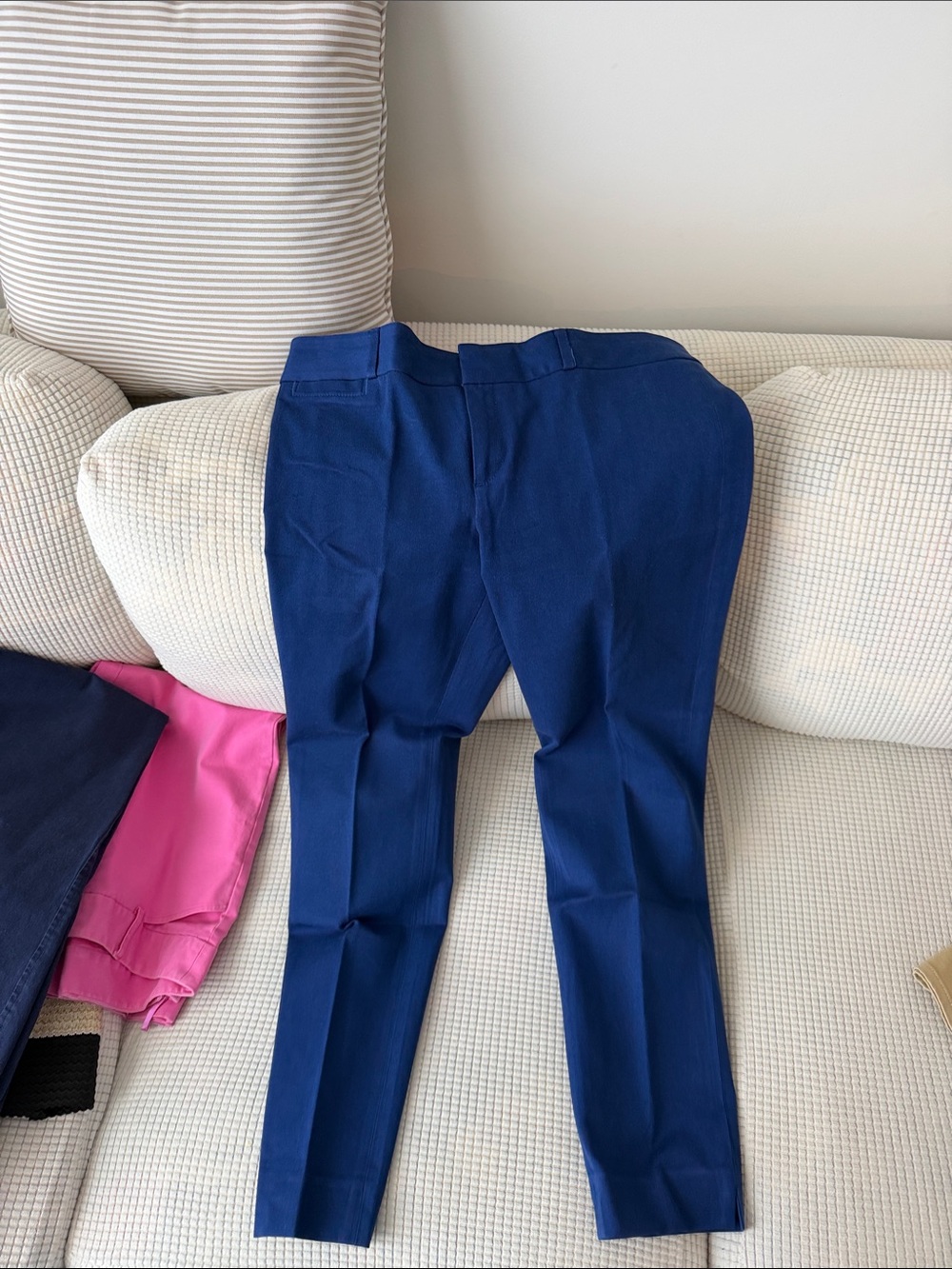 Banana Republic Navy Sloan Fit Pants with Beige Waistband Tag